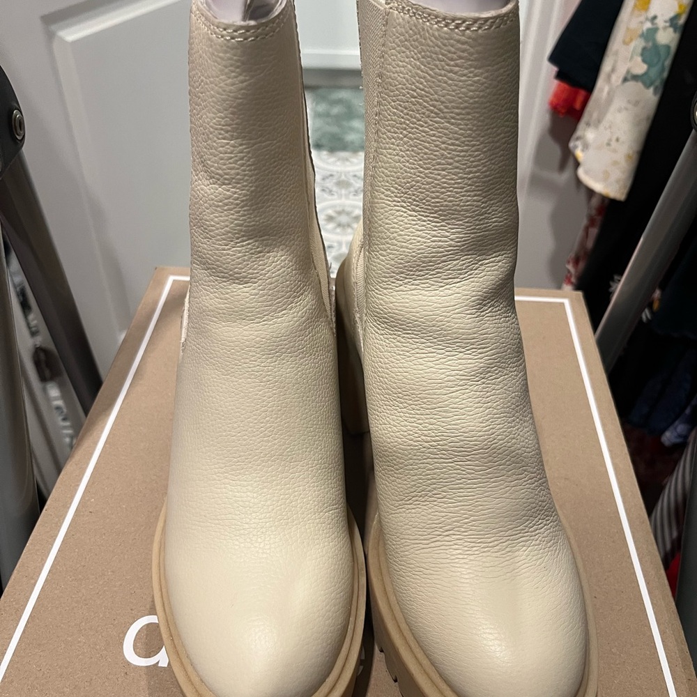 Dolce Vita H2O Women's Boots